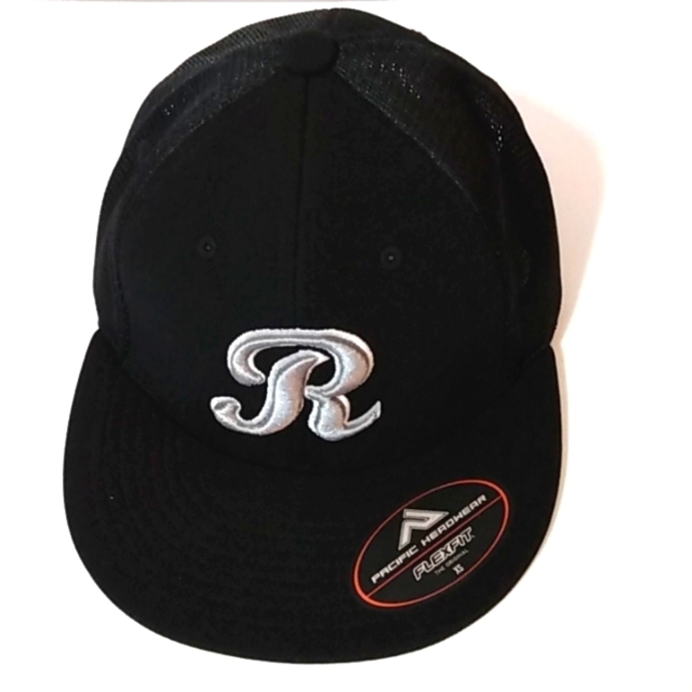 TACOMA RAINERS BLACK FITTED CAP PACIFIC HEADWEAR FLEX FIT SIZE XS NWT